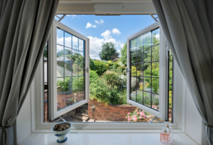 Enhancing Comfort and Efficiency with Double-Glazed Windows for Modern Living
